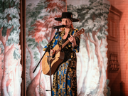 jewel singer in villa bibbiani