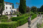 Park in front of villa bibbiani