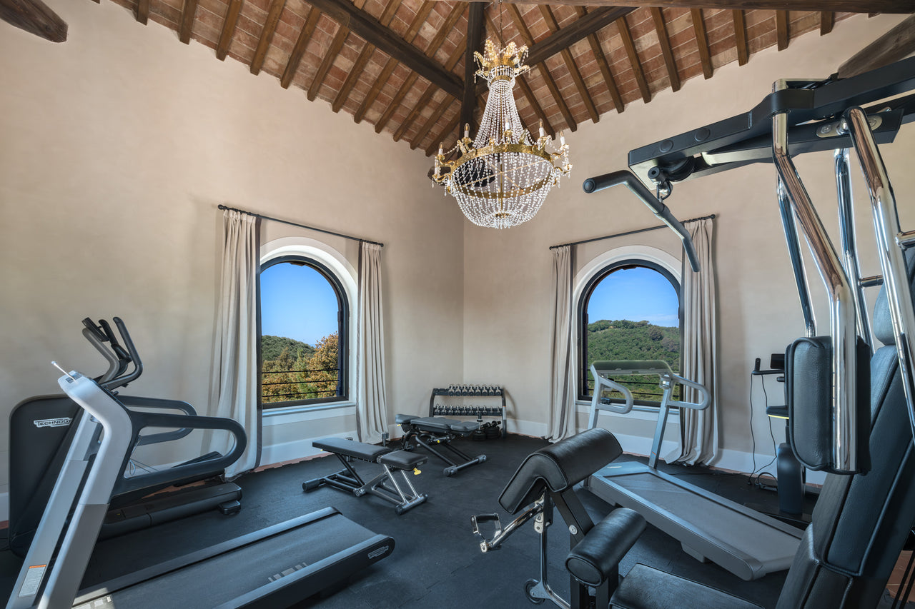 gym in villa bibbiani